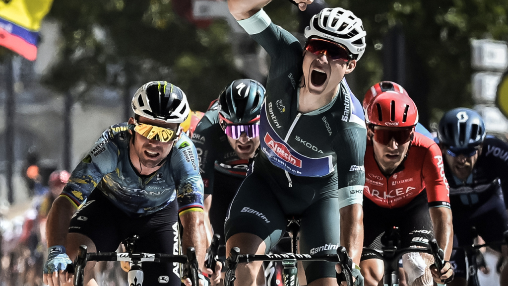 'Tour de France: Unchained'in 2. Sezonu Haziran 2024'te Netflix'e Dönüşünü Onayladı
